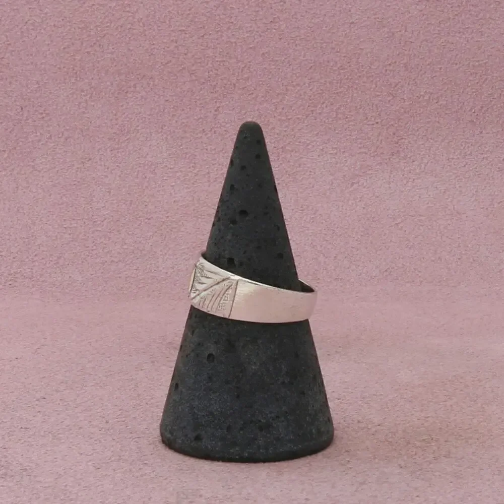 sterling silver & 14k gold vintage etched band ring size 7.5